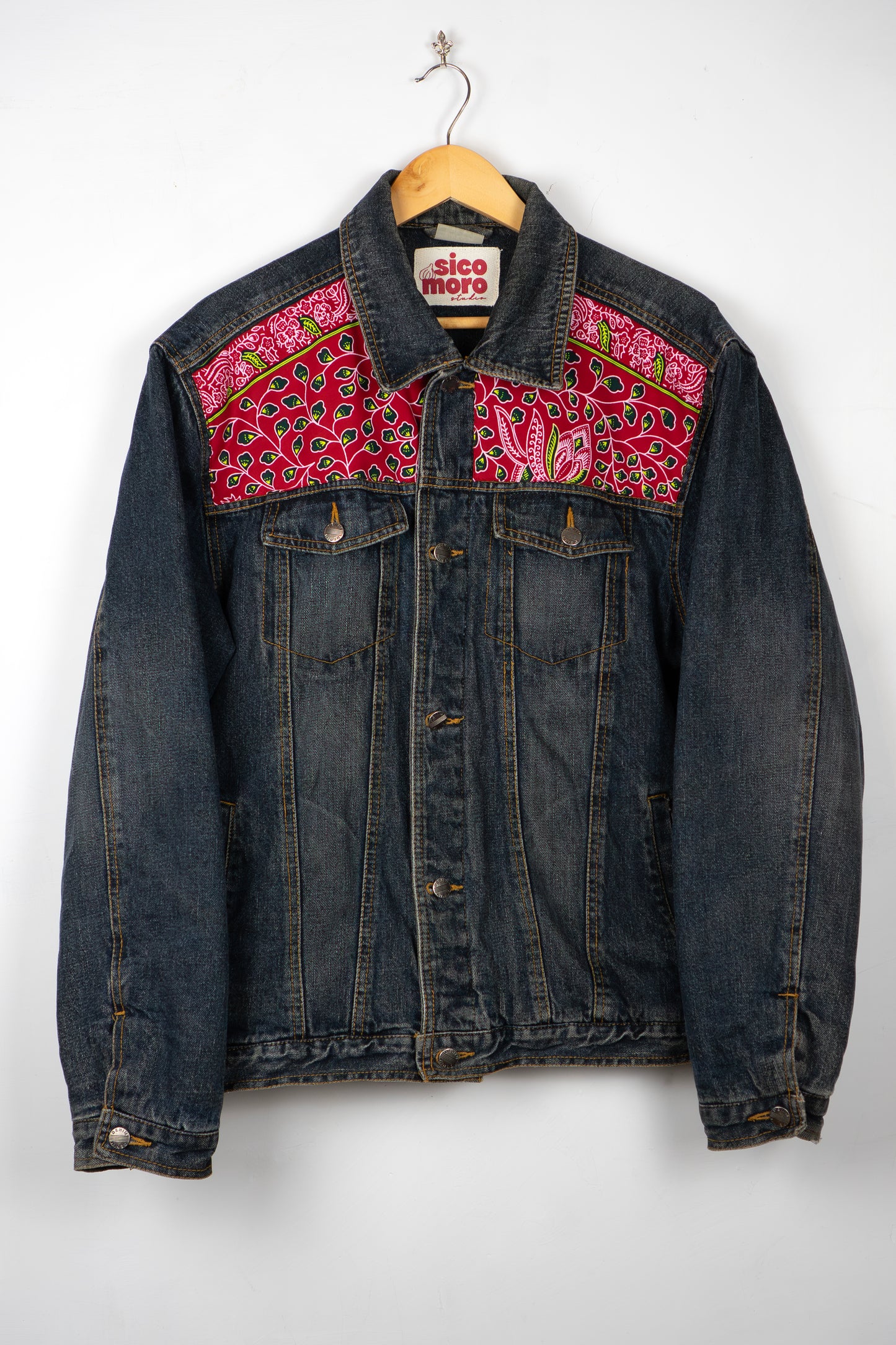 Dark blue denim jacket - Javanese Labyrinth