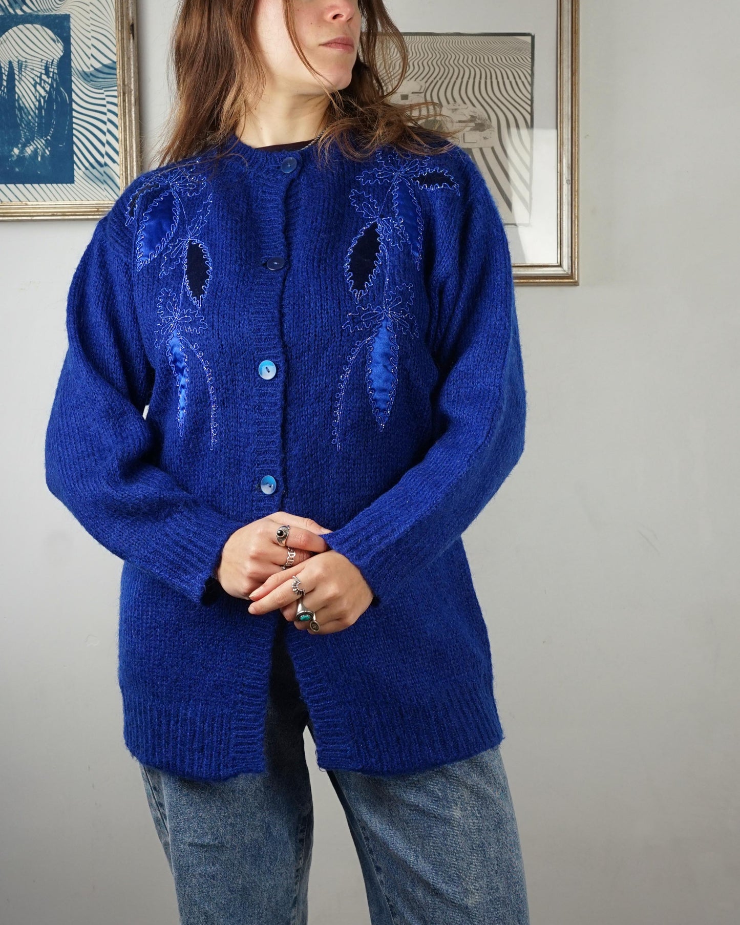 Cardigan lana blu elettrico con ricami