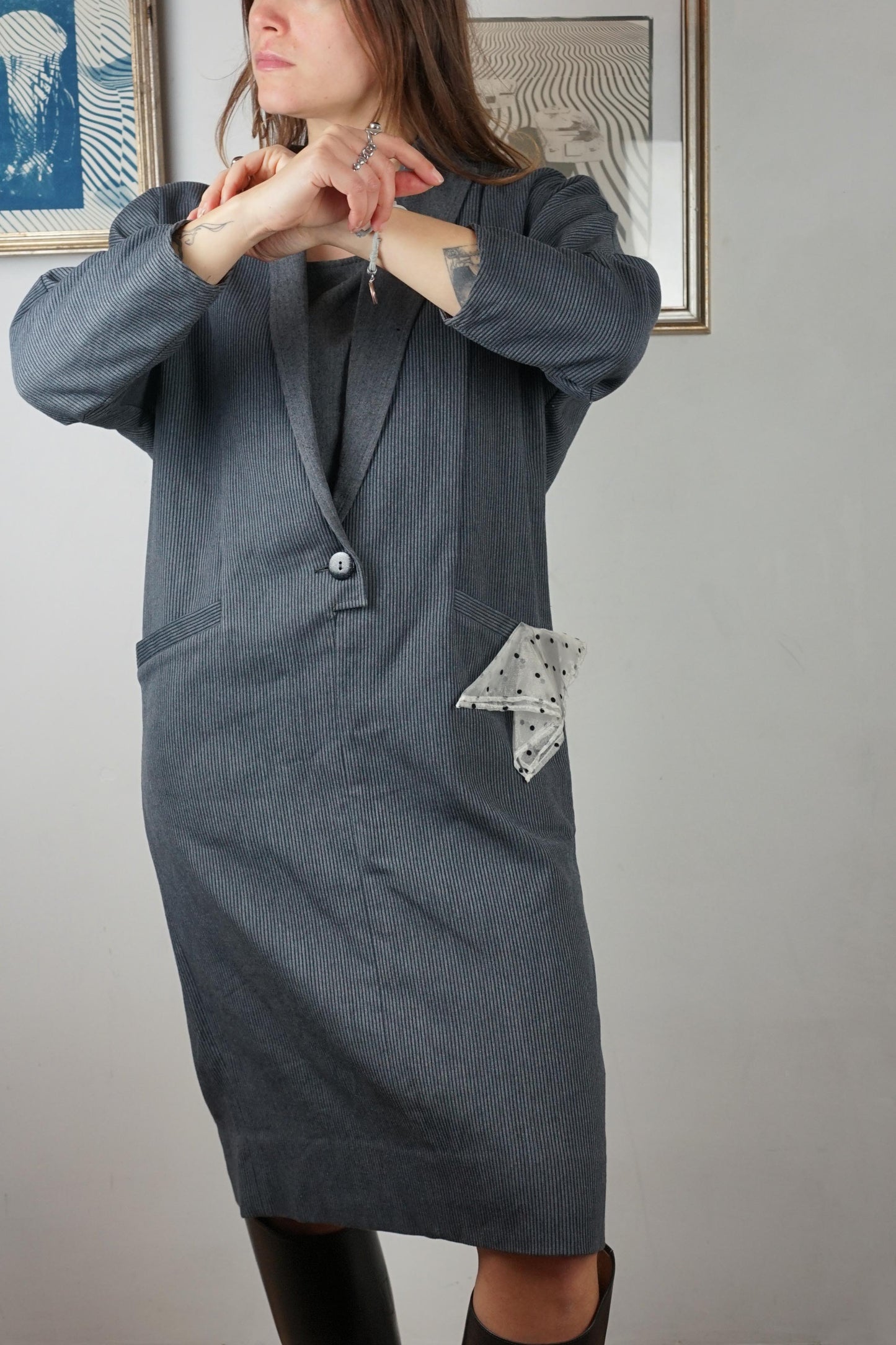Vestito a righe grigio anni '80
