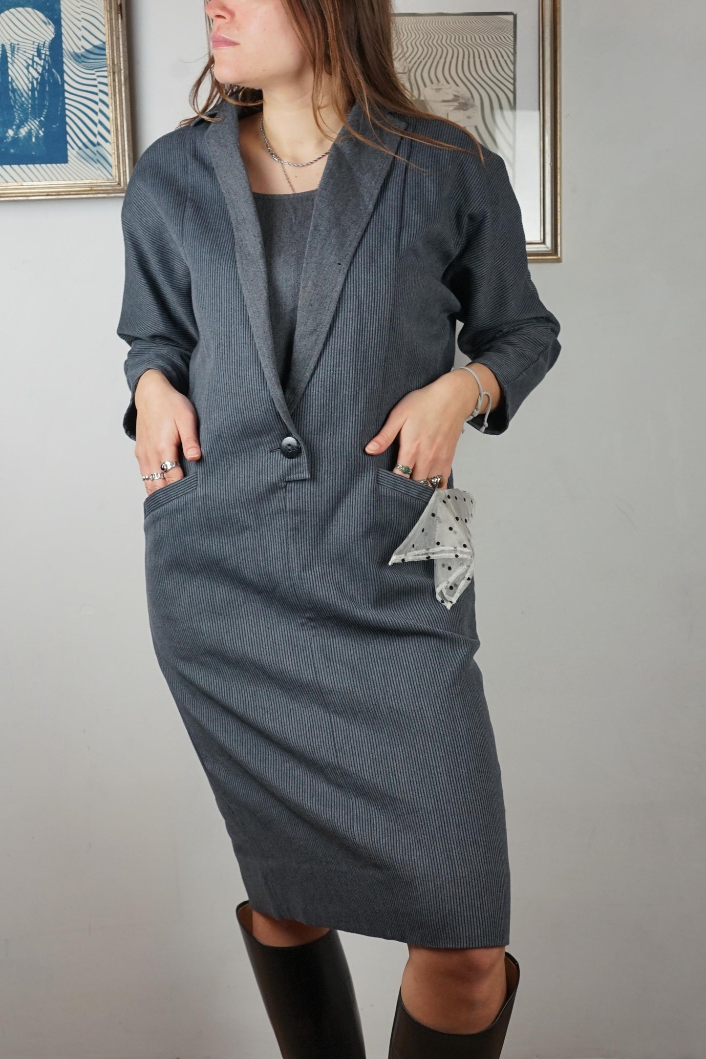 Vestito a righe grigio anni '80